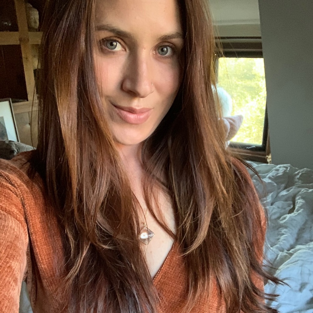 Meet your Posher, Stacy